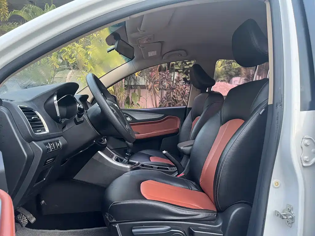 Baojun 560 — миниатюра 9