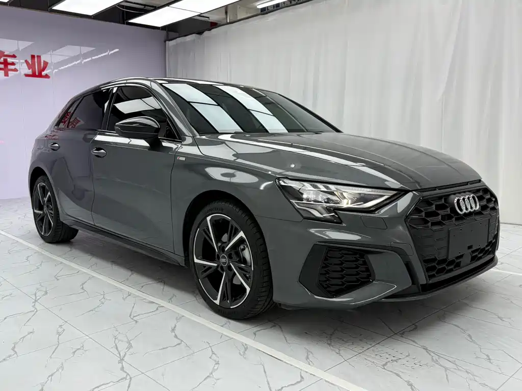 Audi A3 2022 Sportback 35 TFSI Fashion Sport