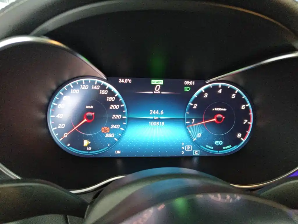 Mercedes-Benz C-Class — миниатюра 12