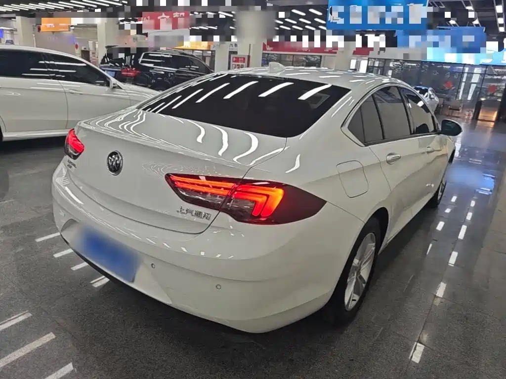 Buick Regal — миниатюра 7