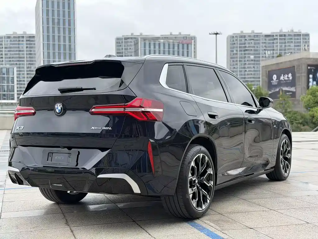 BMW X3 — миниатюра 7
