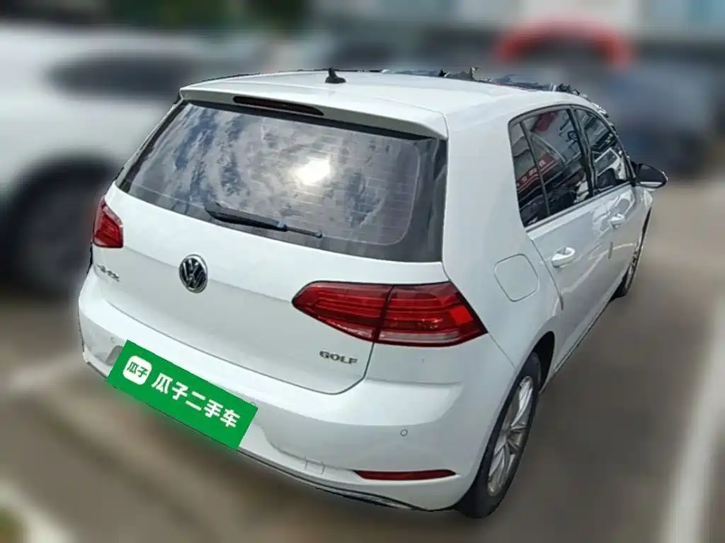 Volkswagen Golf — миниатюра 10