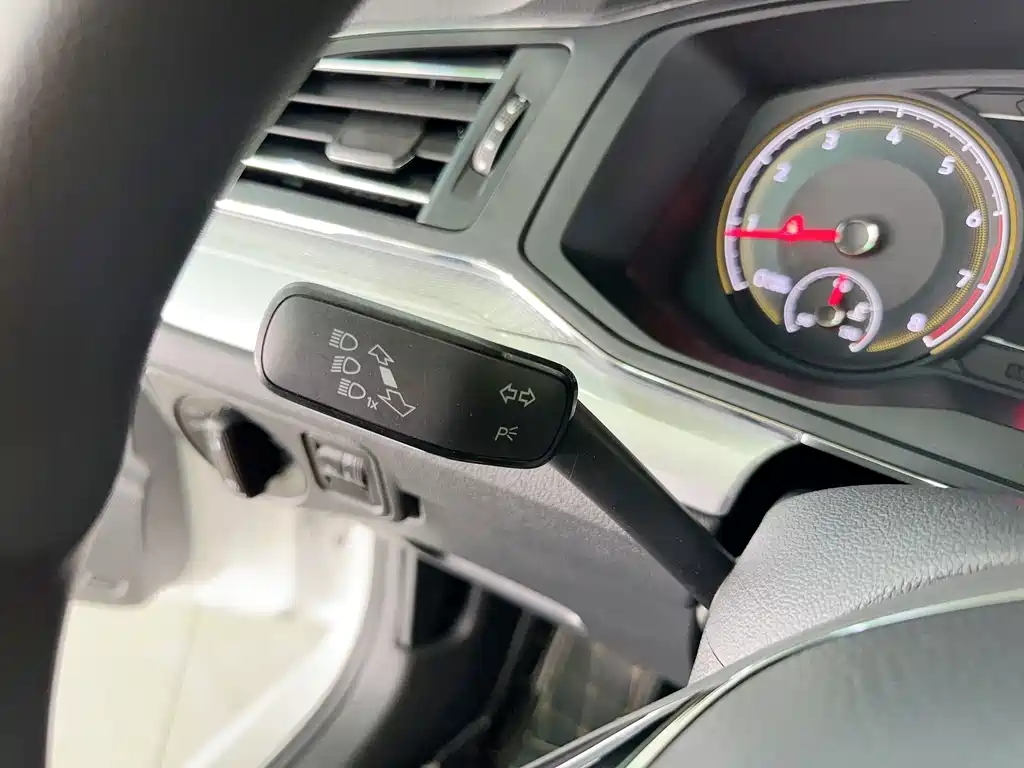 Volkswagen Lamando — миниатюра 18