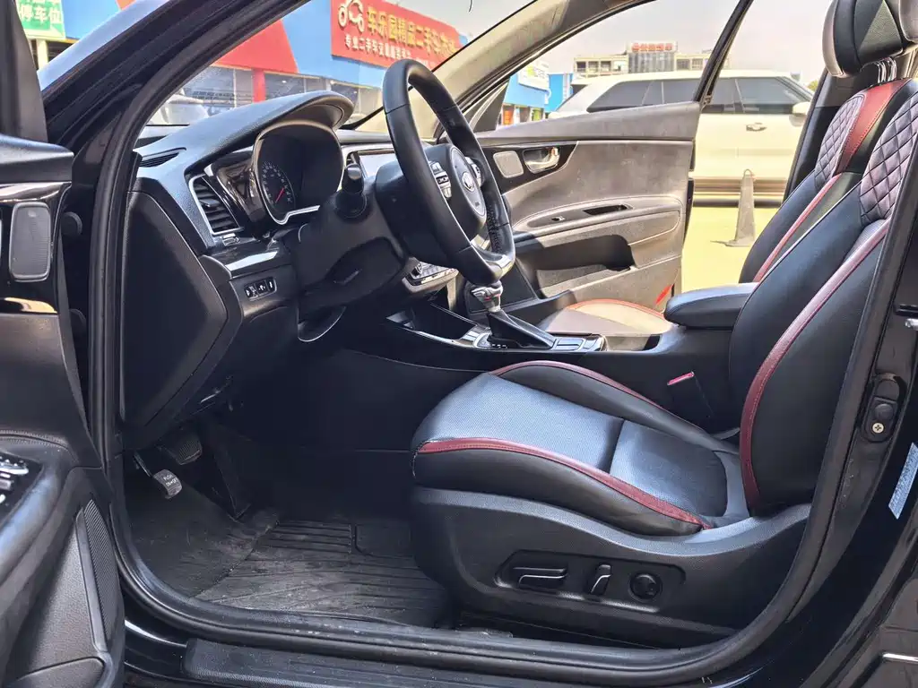 Kia K4 — миниатюра 3