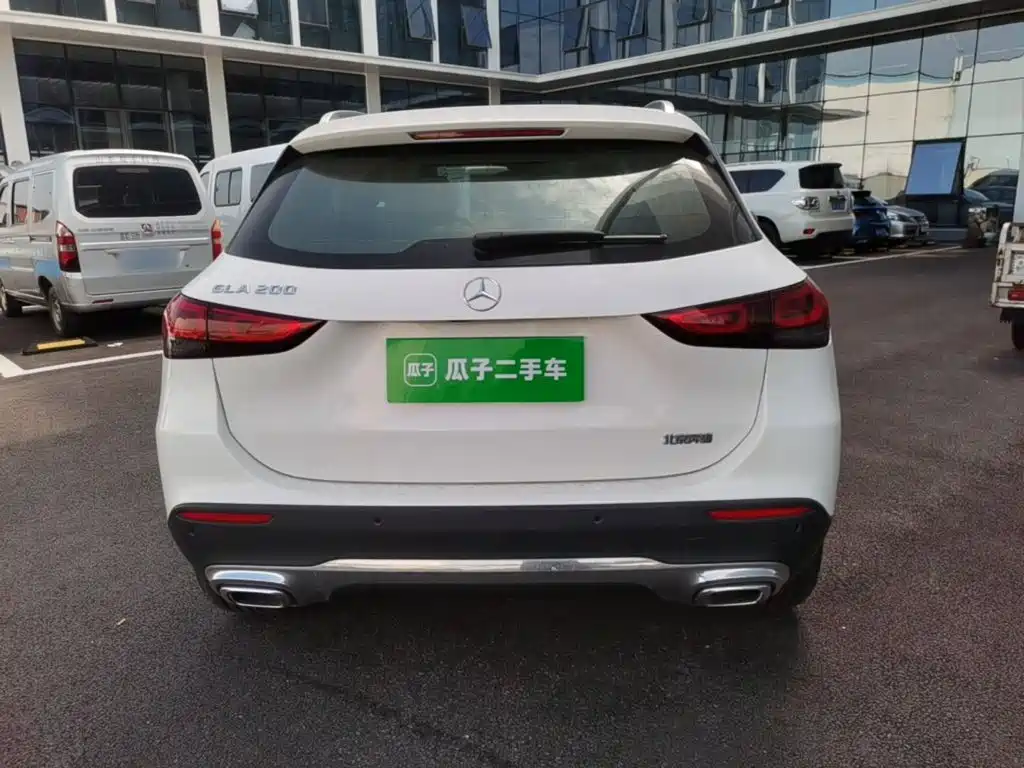 Mercedes-Benz GLA — миниатюра 6