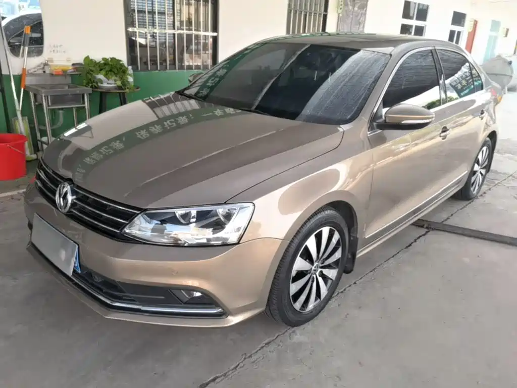 Volkswagen Sagitar — миниатюра 2