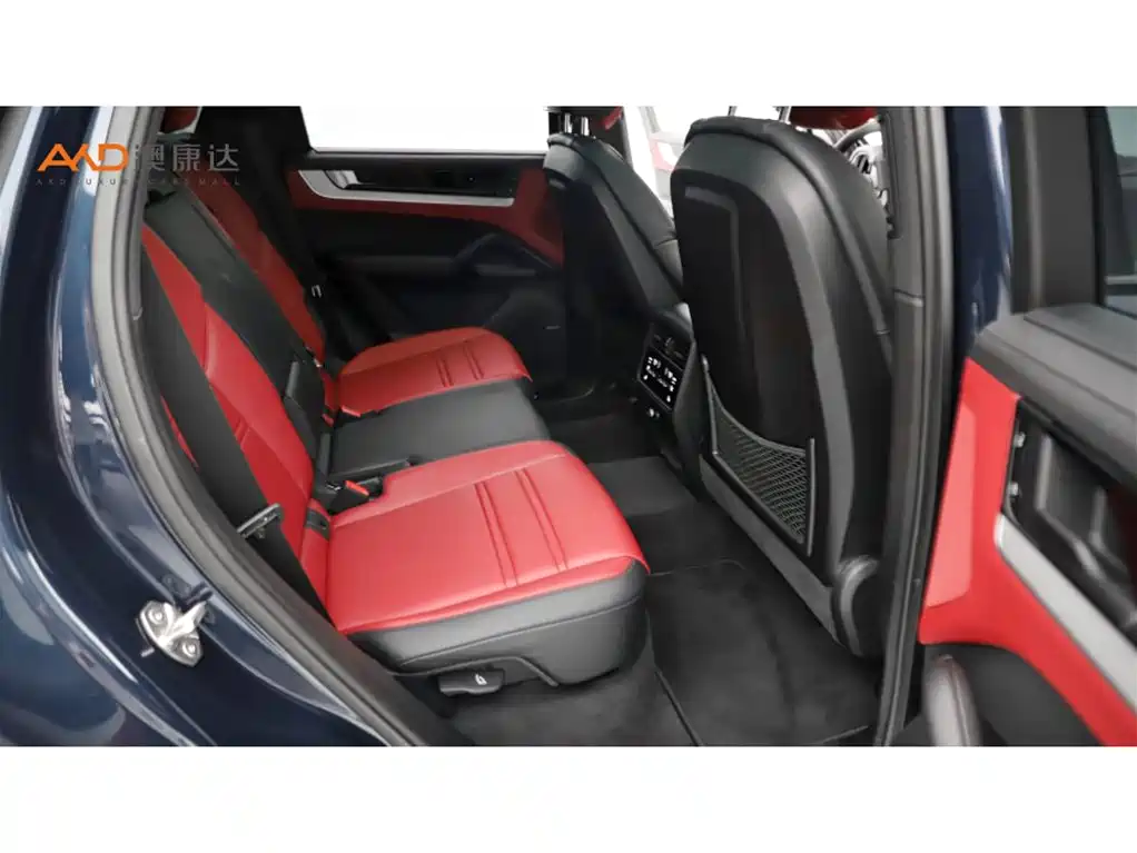 Porsche Cayenne — миниатюра 8