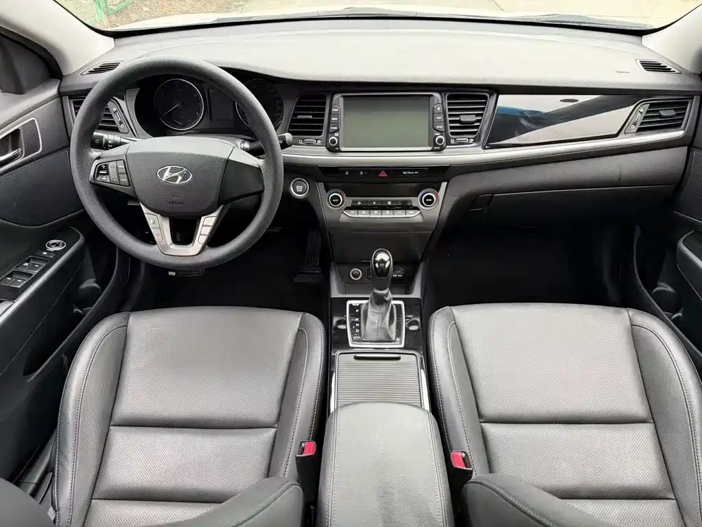 Hyundai Mistra — миниатюра 6