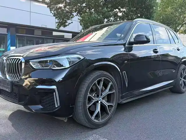 2023 BMW X5