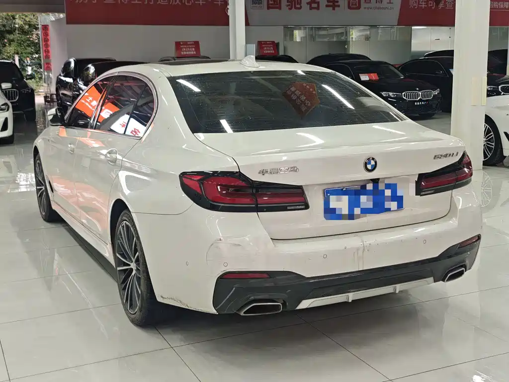 BMW 5 Series — миниатюра 5