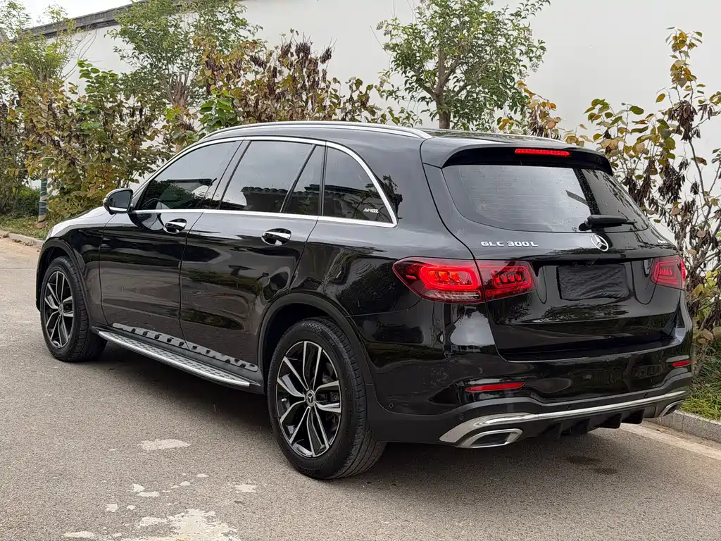 Mercedes-Benz GLC — миниатюра 2