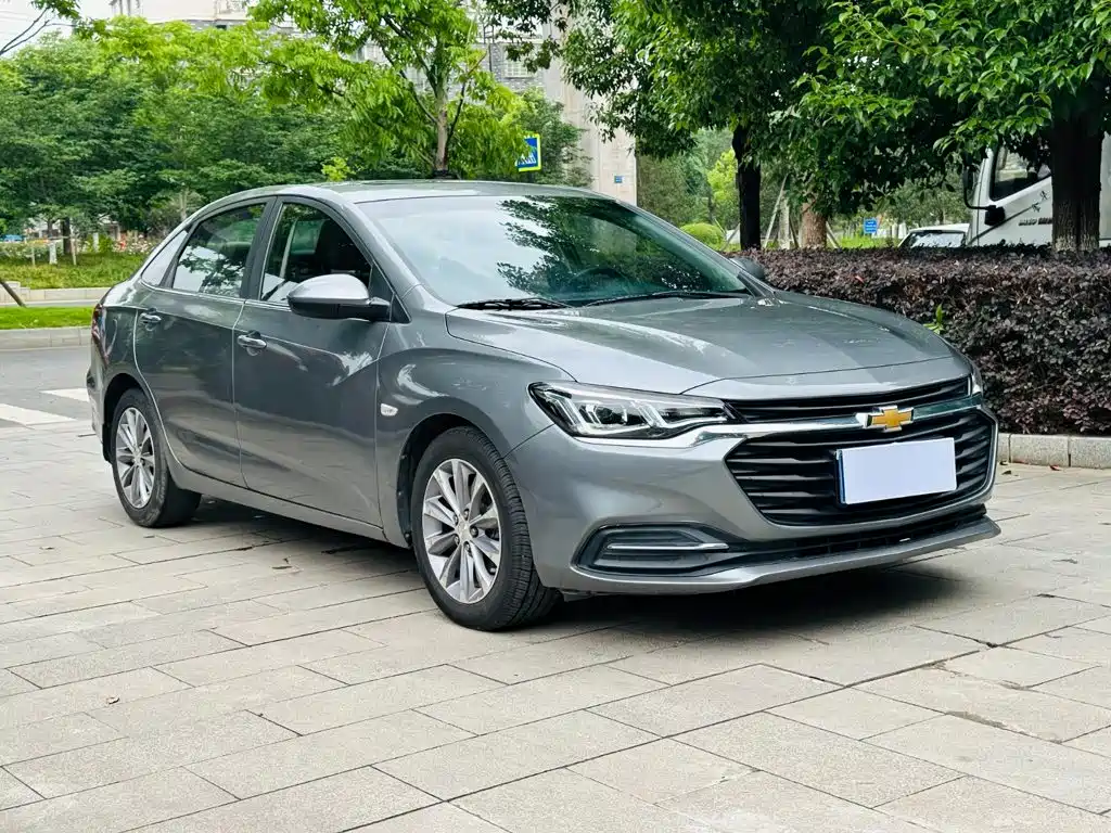 Chevrolet Monza — миниатюра 3