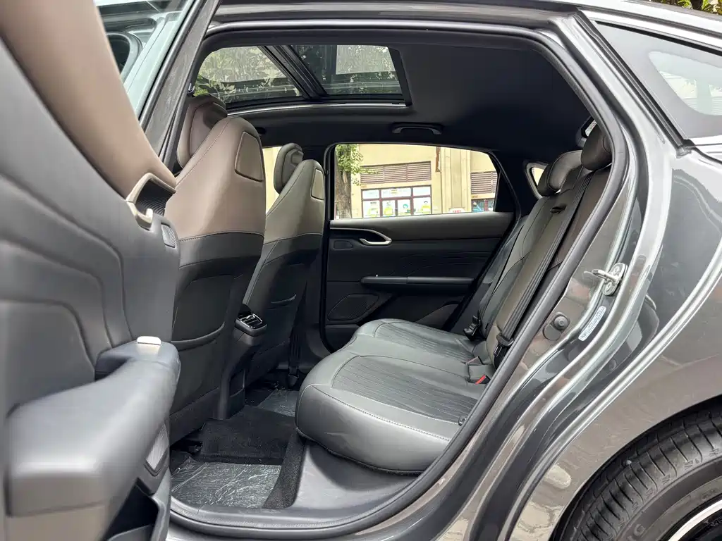 Changan Eado — миниатюра 8