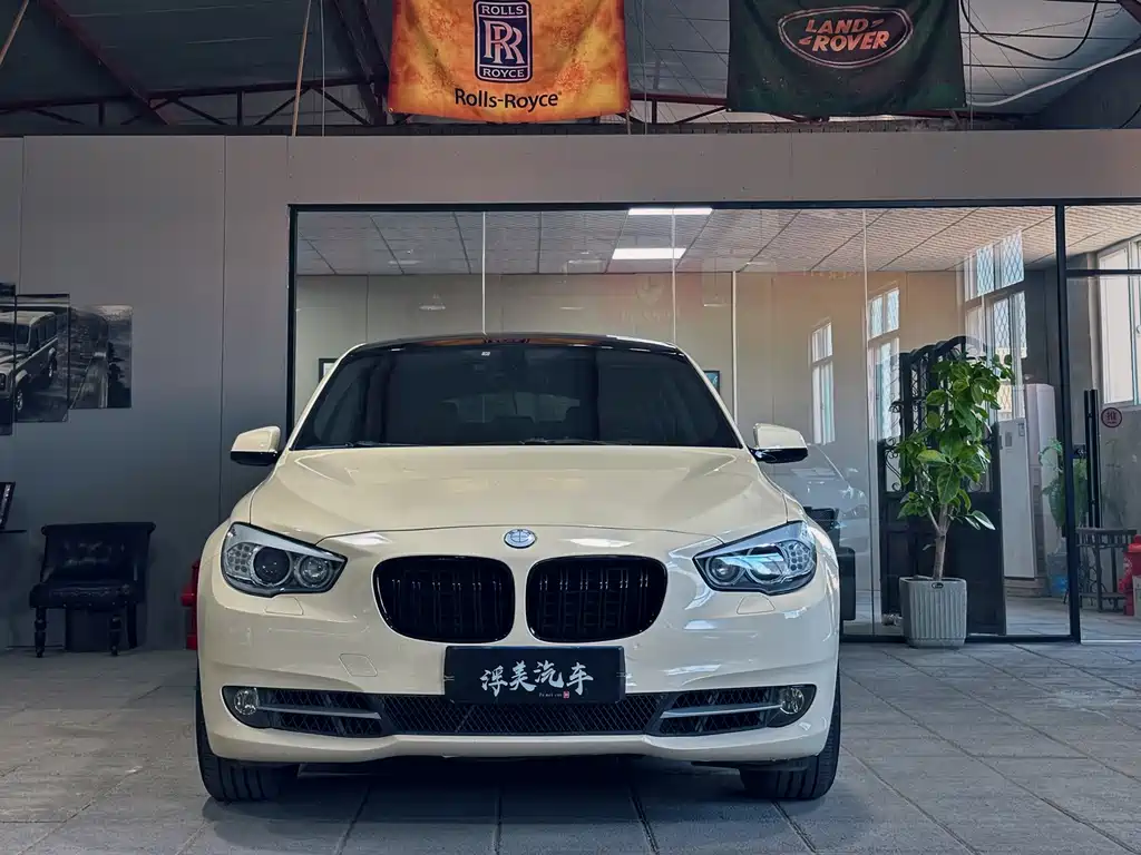 BMW 5 Series GT — миниатюра 3
