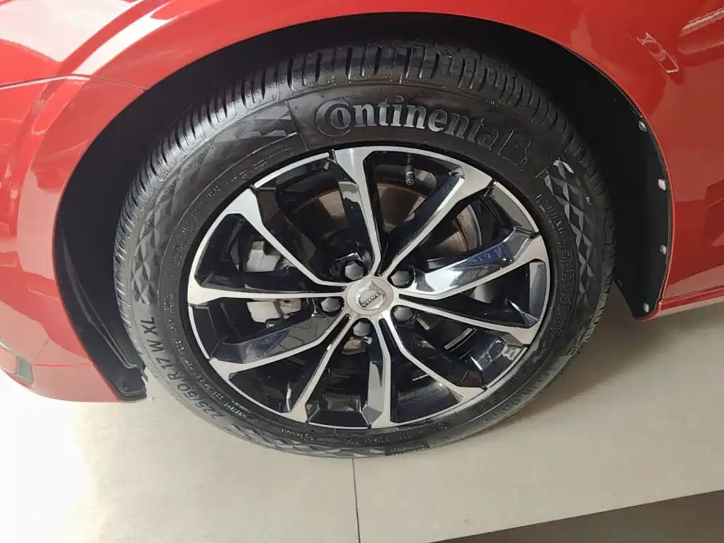 Volvo S60 — миниатюра 23
