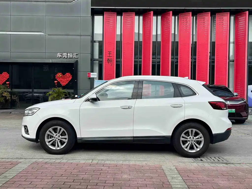 Borgward BX7 — миниатюра 4