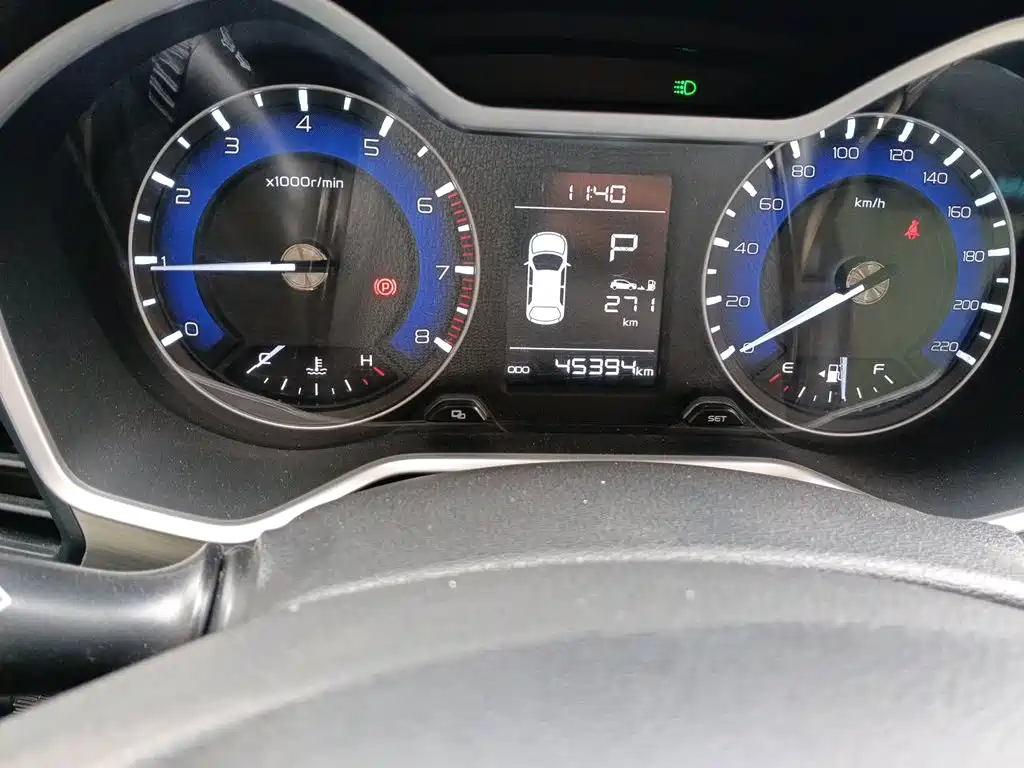 Geely Vision X3 — миниатюра 8