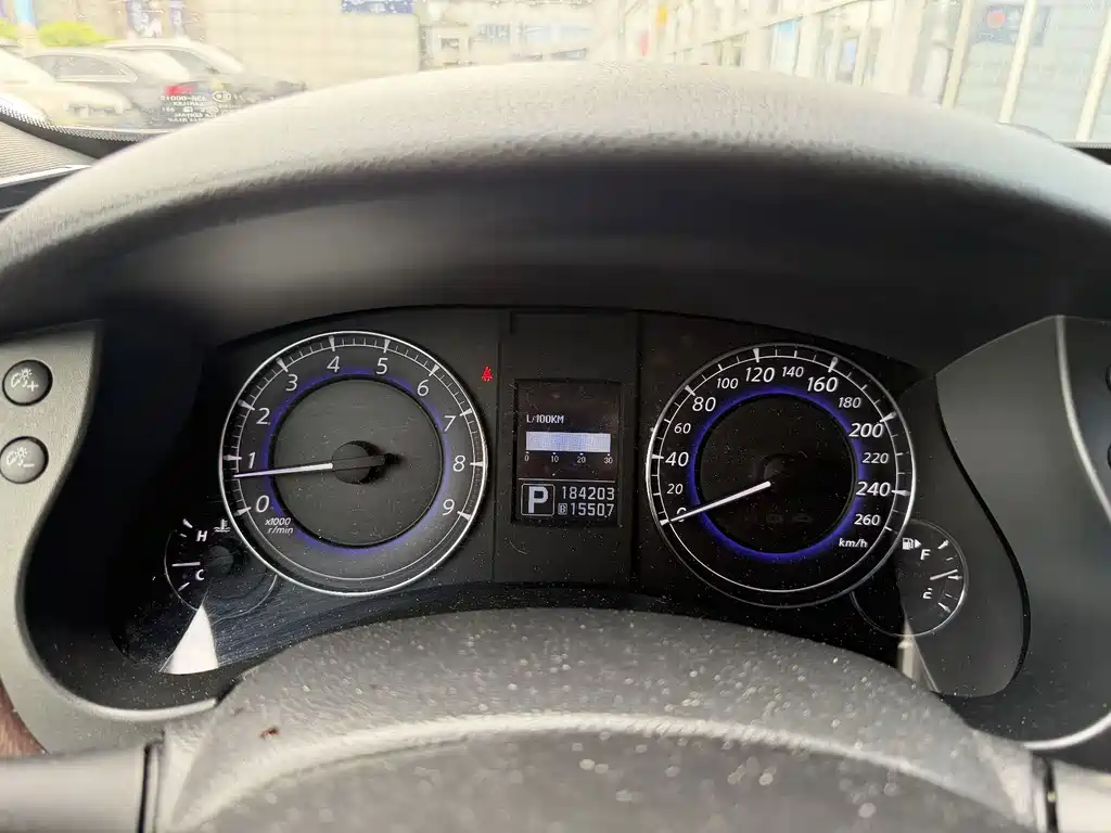 Infiniti QX50 (Import) — миниатюра 12