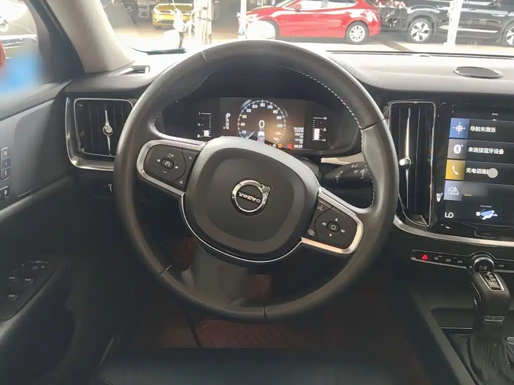 Volvo S60 — миниатюра 11
