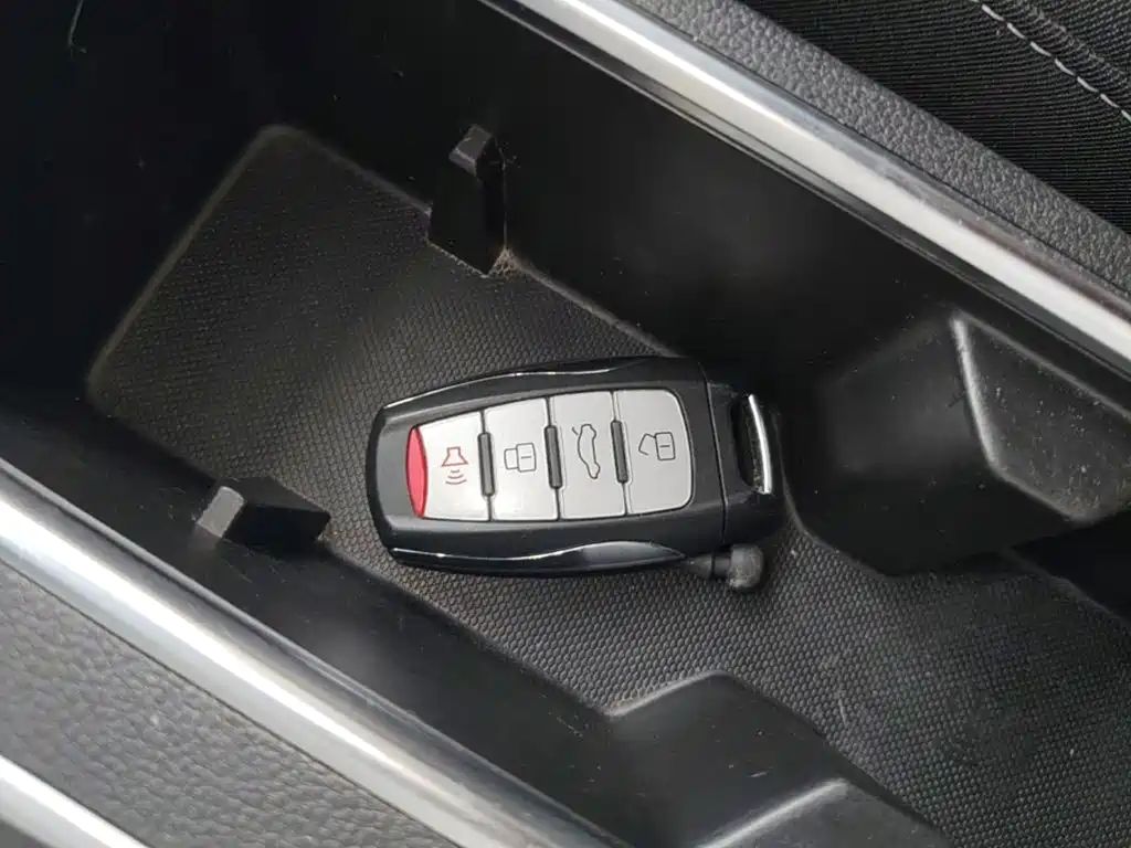 Haval M6 — миниатюра 9