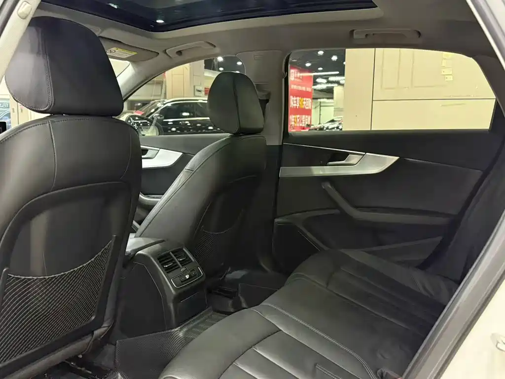 Audi A4L — миниатюра 5
