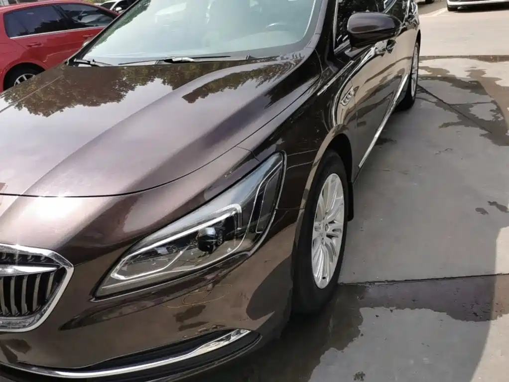 Buick LaCrosse — миниатюра 24
