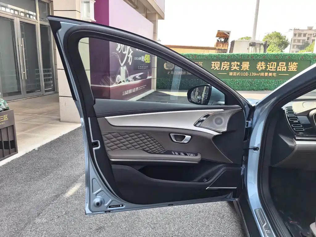 BYD Han — миниатюра 9