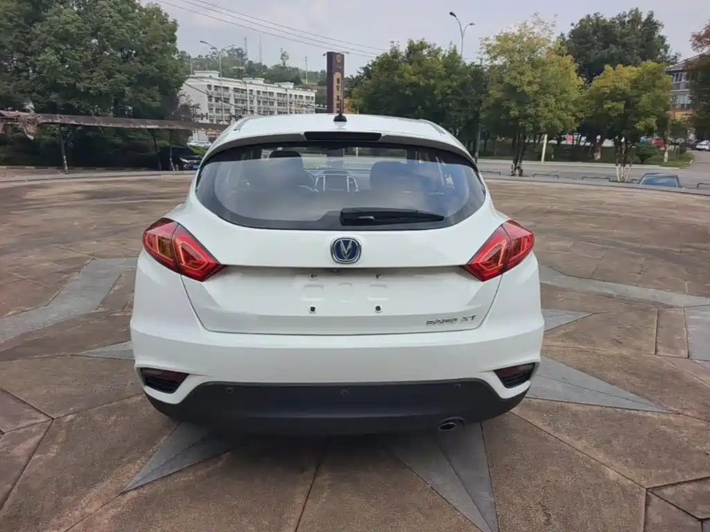 Changan Eado XT — миниатюра 6