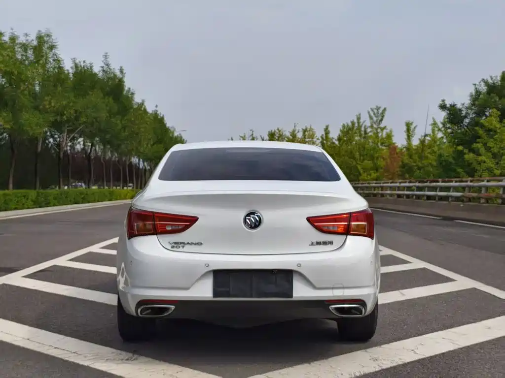 Buick Verano — миниатюра 19