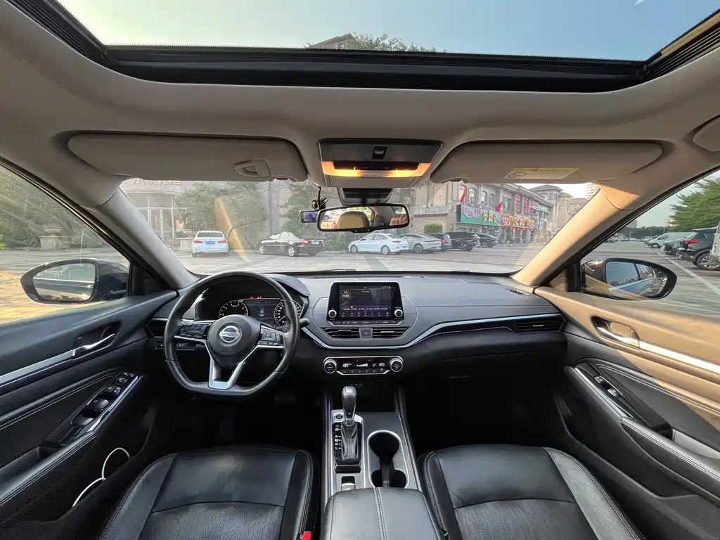 Nissan Teana — миниатюра 5