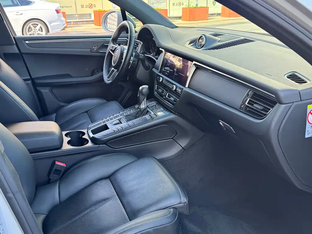 Porsche Macan — миниатюра 35