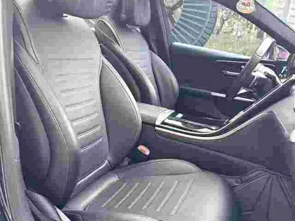 Mercedes-Benz C-Class — миниатюра 8