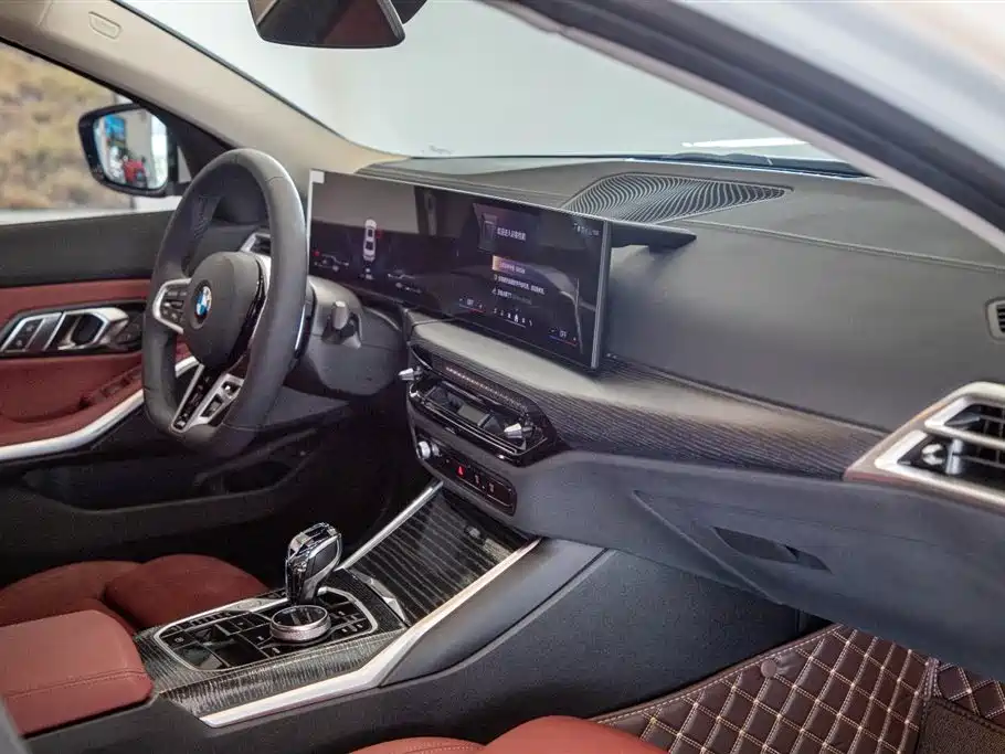 BMW 3 Series — миниатюра 21