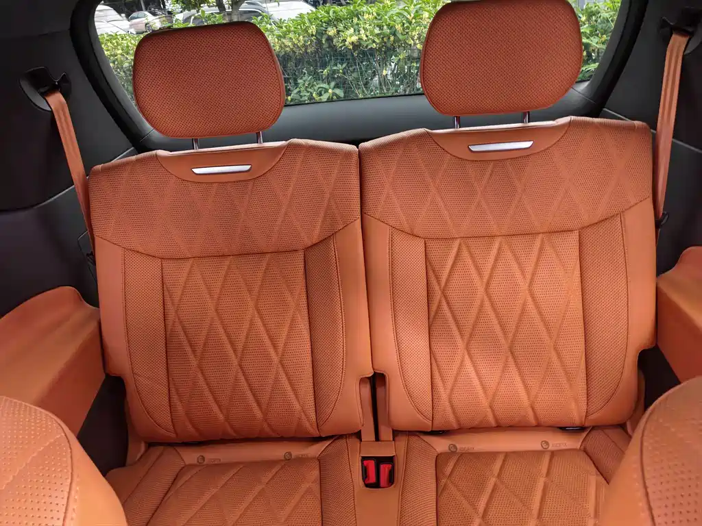 Volkswagen ID.ERA 9X — миниатюра 9