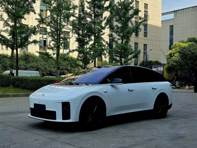 2026 Li Xiang i6