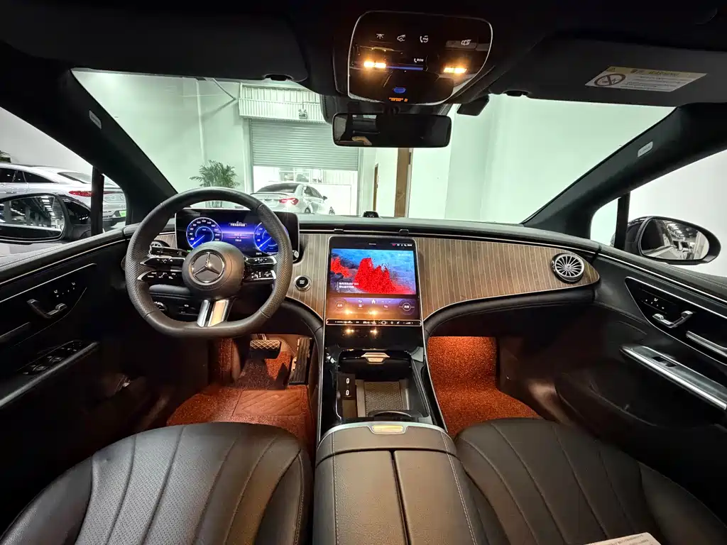 Mercedes-Benz EQE — миниатюра 9