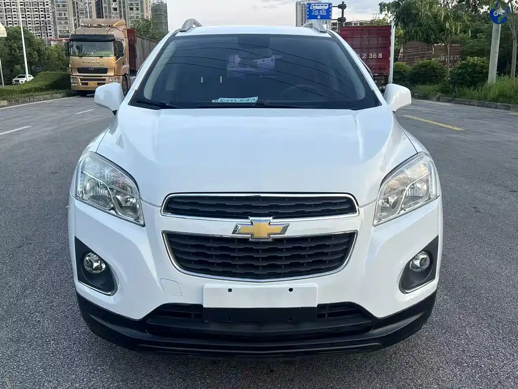 Chevrolet Trax 1.4T Auto 2WD Comfort Type, фото 2