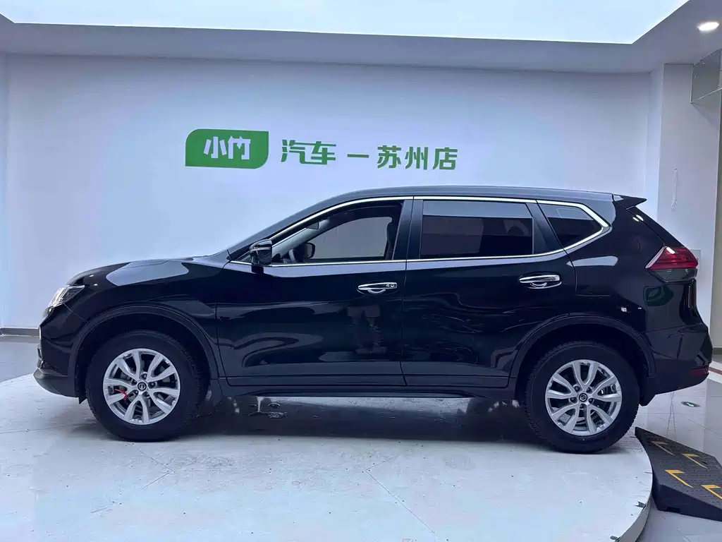 Nissan X-Trail — миниатюра 7