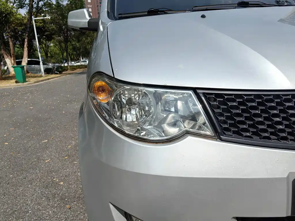 Wuling Hongguang — миниатюра 15