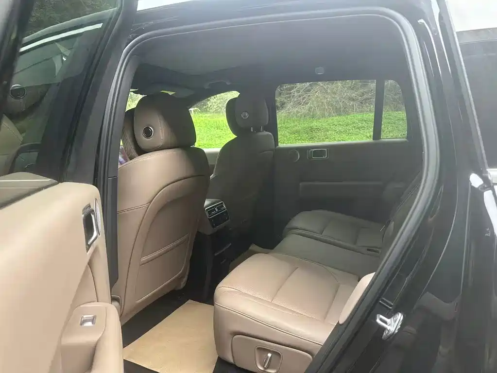 Li Auto Li L6 — миниатюра 5