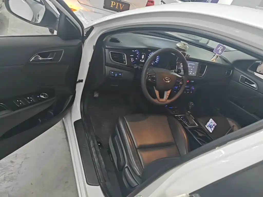 Hyundai Mistra — миниатюра 16