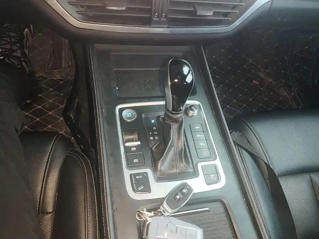 BYD Tang — миниатюра 14