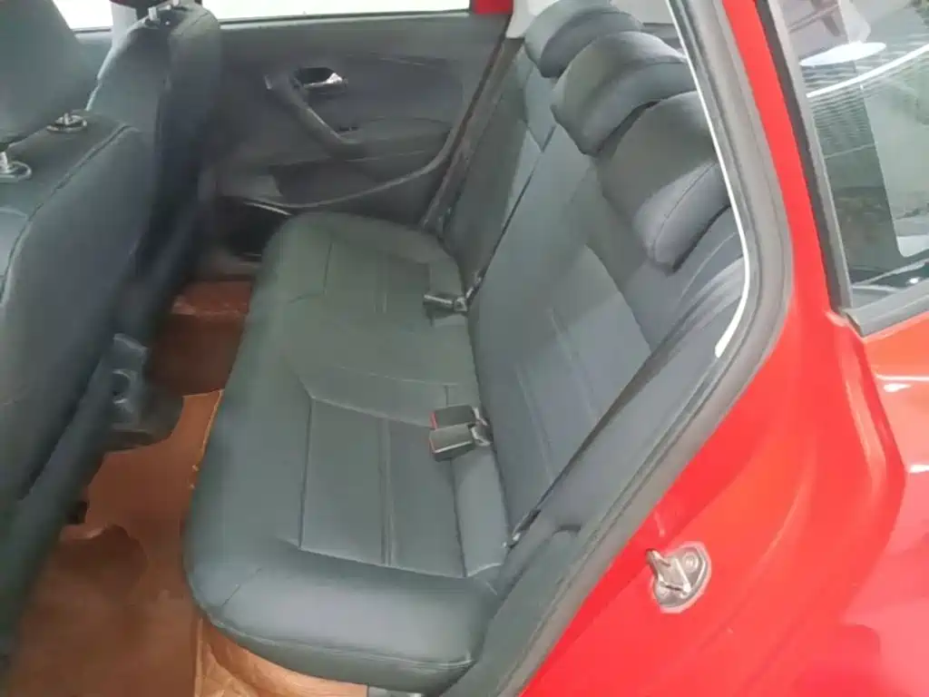 Volkswagen Polo — миниатюра 17