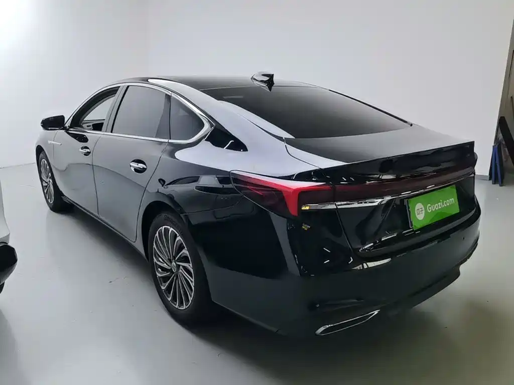 Buick LaCrosse — миниатюра 5