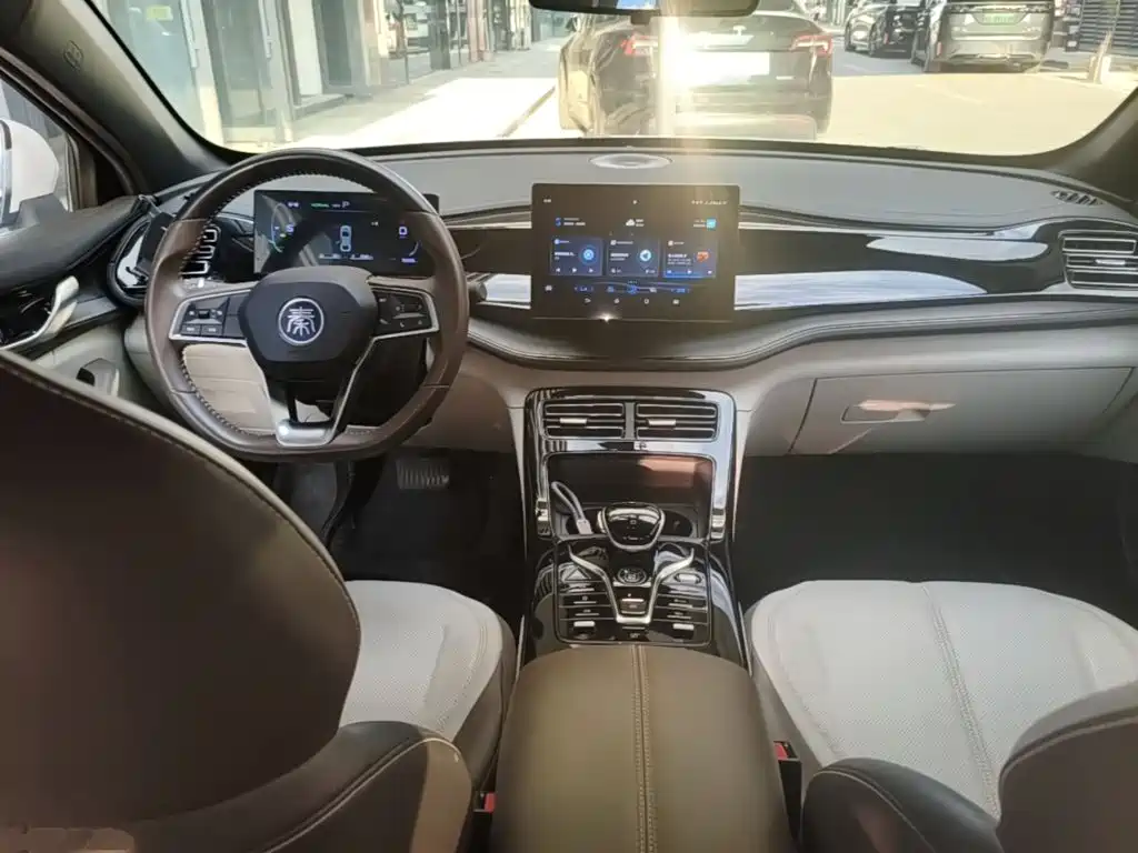 BYD Qin PLUS — миниатюра 10