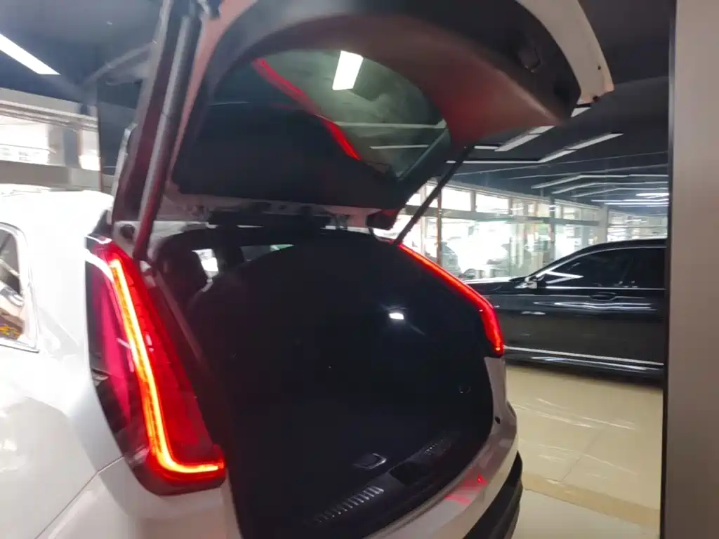 Cadillac XT4 — миниатюра 19