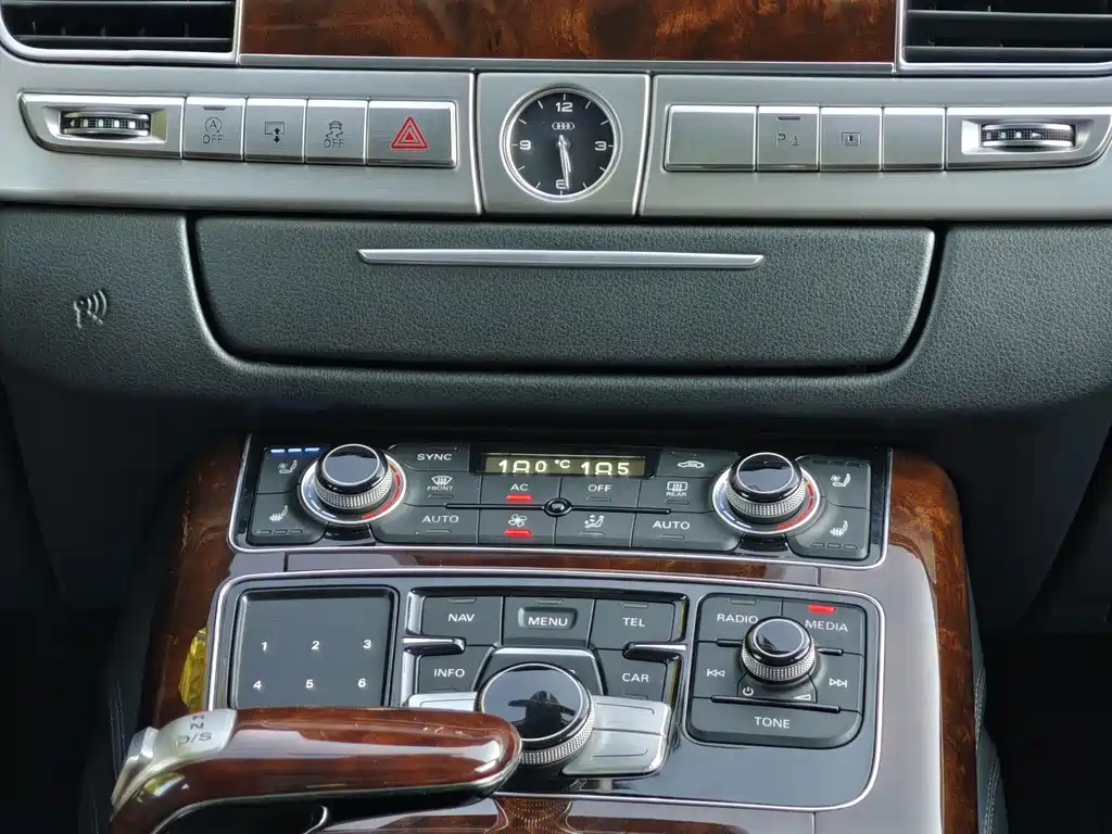 Audi A8 — миниатюра 22