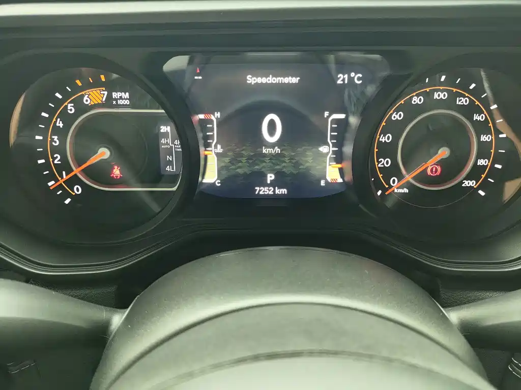 Jeep Wrangler — миниатюра 14