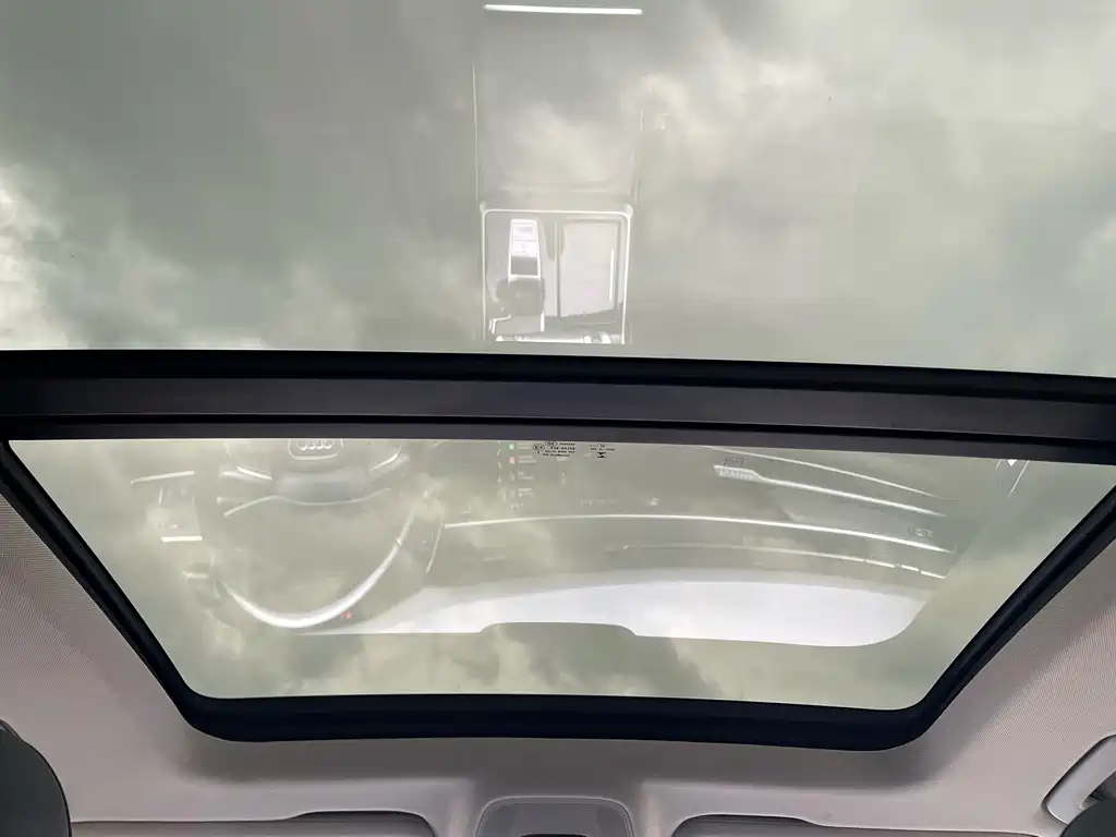 Audi Q8 — миниатюра 18