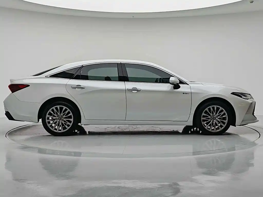 Toyota Avalon — миниатюра 7